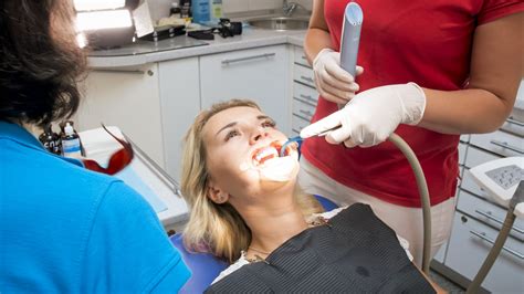 gum specialist near me|gum disease doctor near me.